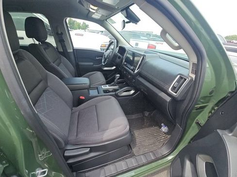 Certified 2026 Nissan Frontier SV w/ All-Weather Content Package AWD/4WD image 6