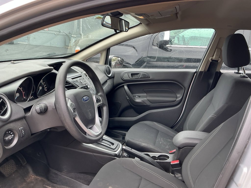 Used 2019 Ford Fiesta SE FWD image 13
