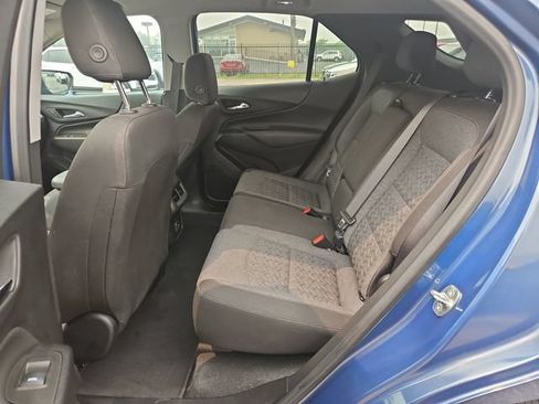 Used 2024 Chevrolet Equinox LT FWD image 24