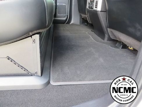 Used 2019 Ford F350 Platinum w/ Platinum Ultimate Package AWD/4WD image 80