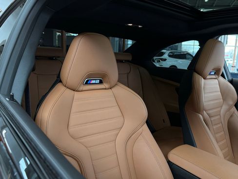 Used 2024 BMW M2 w/ Lighting Package image 19