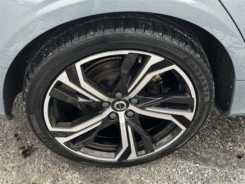 Used 2024 Volvo S60 B5 Plus image 12