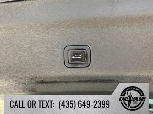 Used 2024 Cadillac Escalade ESV Sport Platinum w/ LPO, ONYX Package AWD/4WD image 35