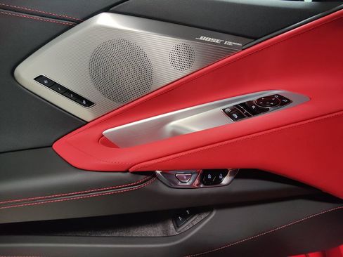 Used 2021 Chevrolet Corvette Stingray Preferred Cpe w/ Z51 Performance Package image 36