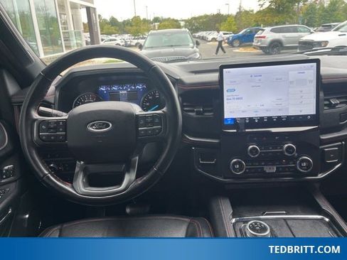 Certified 2022 Ford Expedition Max Limited image 4