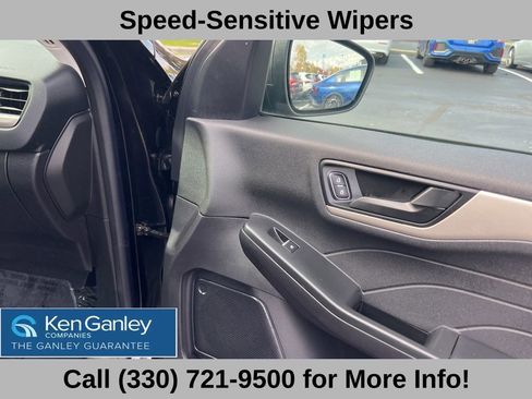 Used 2022 Ford Escape SE w/ Convenience Package image 59