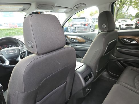 Used 2020 GMC Terrain SLE w/ Driver Convenience Package image 13