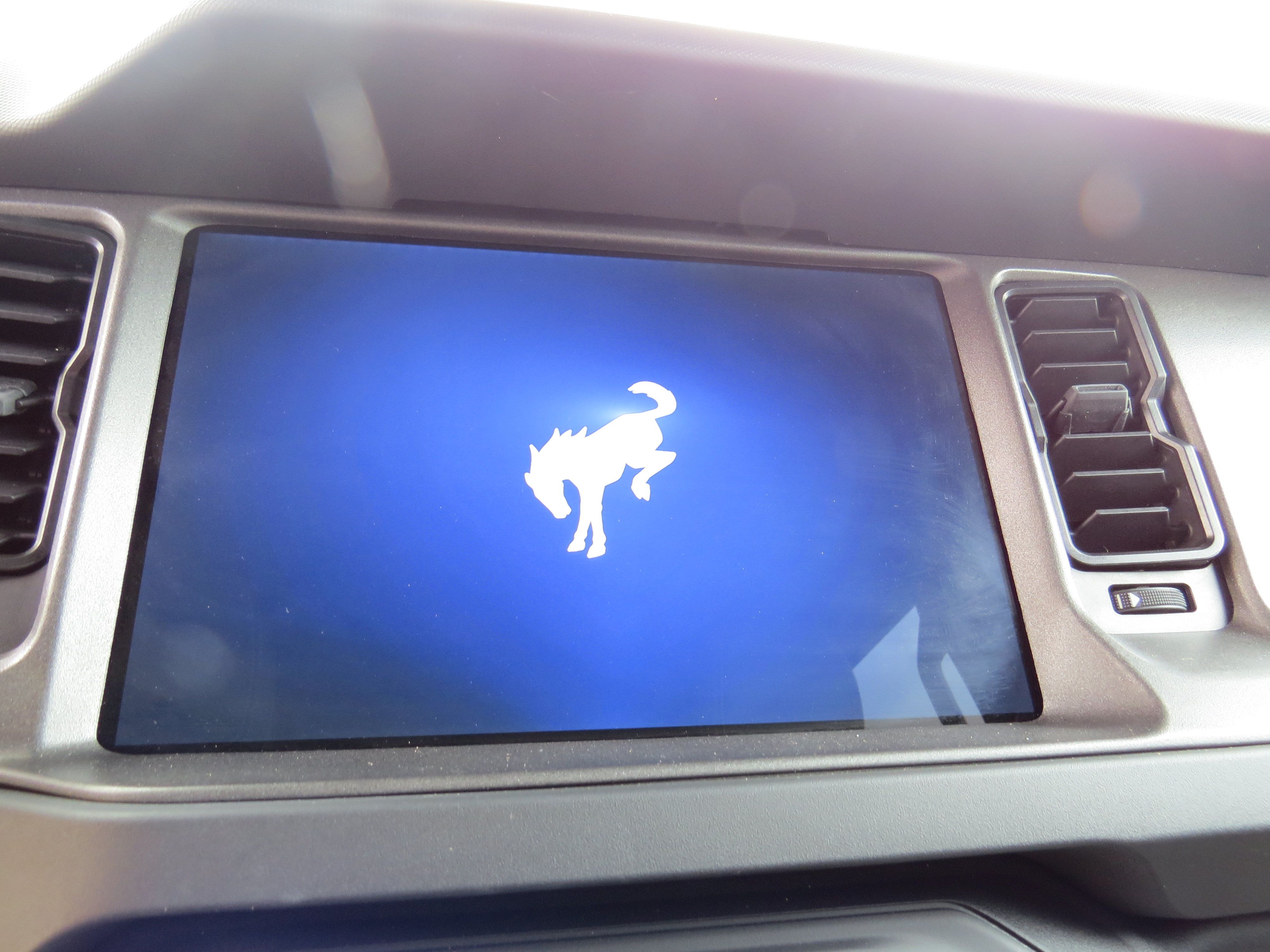 Used 2025 Ford Bronco Badlands AWD/4WD image 23