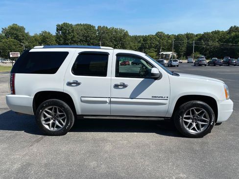 Used 2008 GMC Yukon Denali AWD/4WD image 5