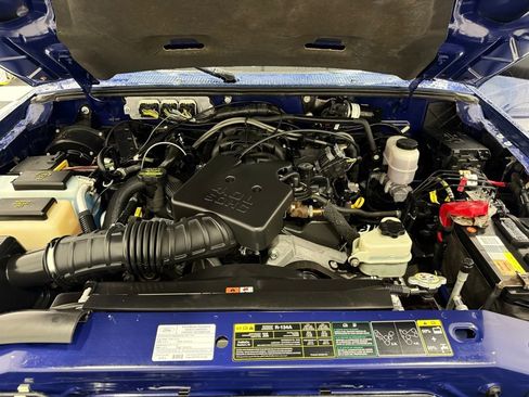 Used 2011 Ford Ranger XLT image 8