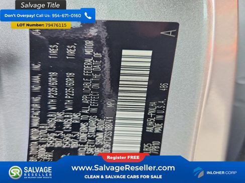 Used 2025 Toyota Sienna Platinum image 3