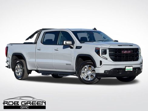 Used 2024 GMC Sierra 1500 Elevation AWD/4WD image 1