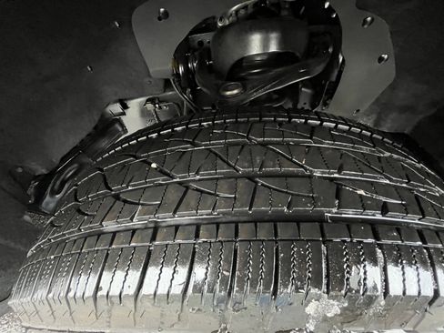 Used 2021 Ford F150 XLT w/ Trailer Tow Package image 9