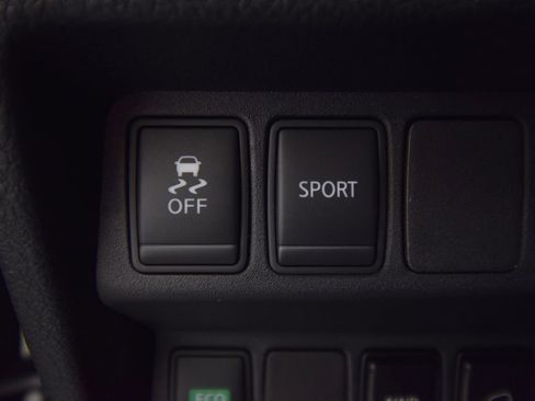 Used 2016 Nissan Rogue S w/ Appearance Package image 27