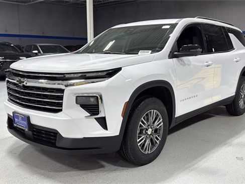 New 2026 Chevrolet Traverse LT w/ Driver Confidence Package image 18