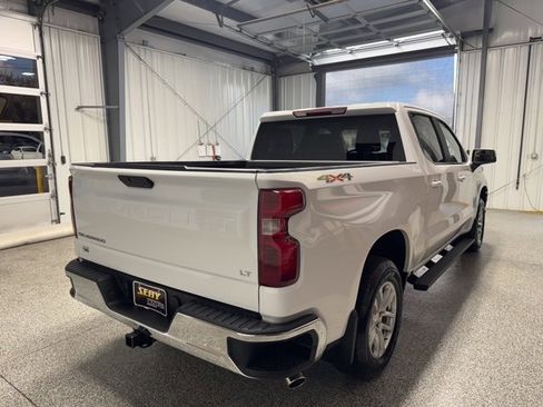 Used 2021 Chevrolet Silverado 1500 LT w/ Bed Protection Package image 21