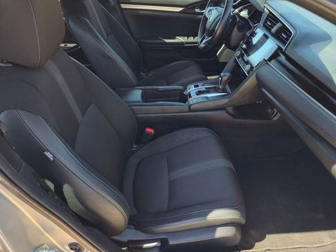 Used 2020 Honda Civic Sport image 31