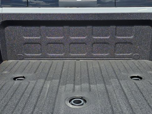 New 2026 RAM 2500 Tradesman AWD/4WD image 13