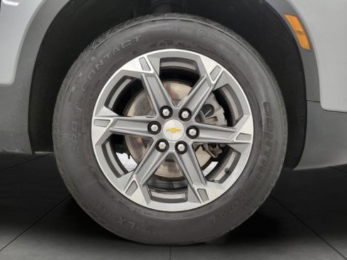 Used 2024 Chevrolet Blazer LT w/ Convenience Package image 3