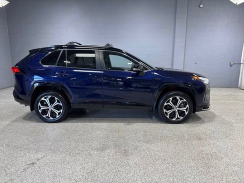 Used 2022 Toyota RAV4 XSE w/ Weather Package AWD/4WD image 2