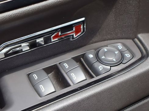 Used 2023 GMC Sierra 1500 AT4 w/ AT4 Premium Package AWD/4WD image 22