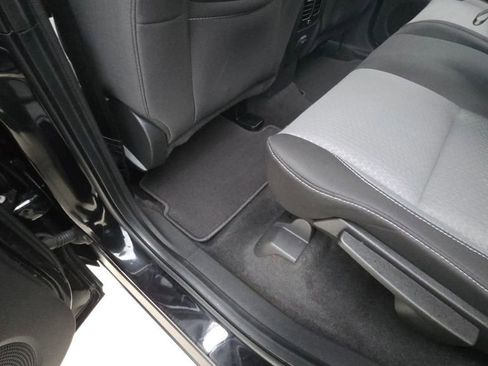 Used 2019 Ford Escape SE AWD/4WD image 18