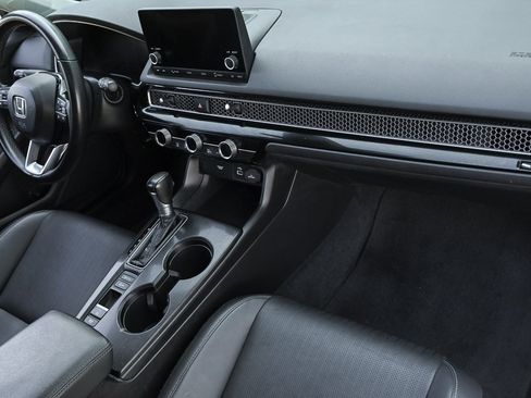 Used 2022 Honda Civic EX-L image 19