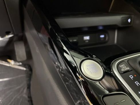 New 2025 Kia Soul EX image 22
