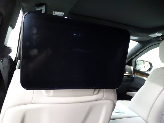 Certified 2026 Cadillac Escalade Platinum Sport AWD/4WD image 5