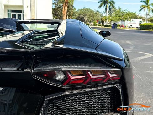 Used 2016 Lamborghini Aventador LP 700-4 image 51