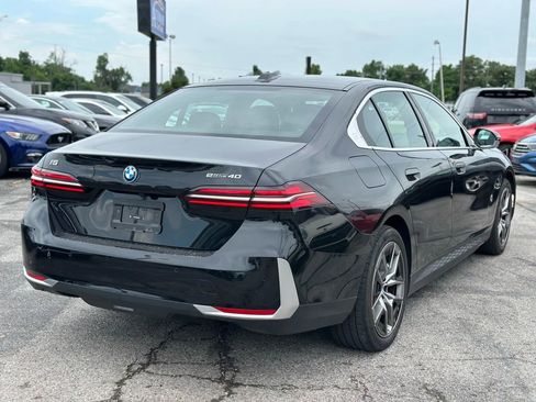 Used 2024 BMW i5 eDrive40i image 6