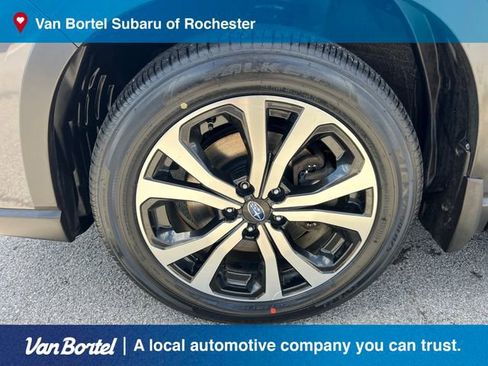 Certified 2023 Subaru Forester Limited AWD/4WD image 9
