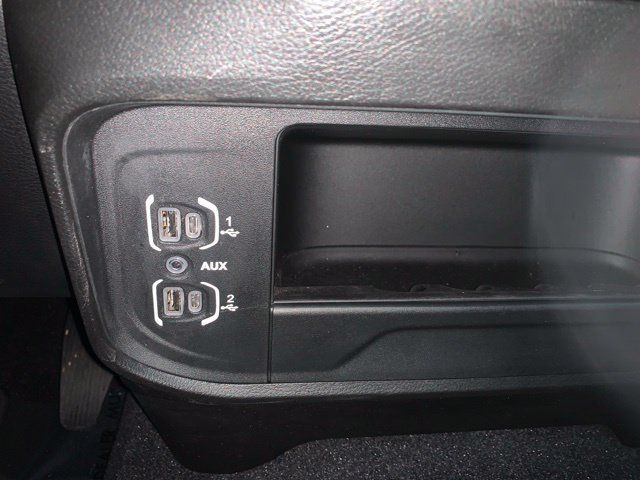 Used 2026 RAM 2500 Big Horn AWD/4WD image 23
