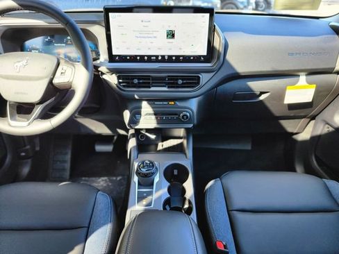 New 2025 Ford Bronco Sport Outer Banks w/ Outer Banks Tech Package+ image 14