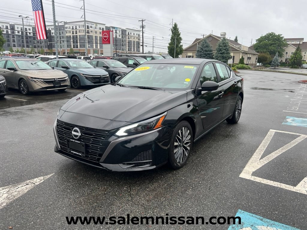 Used 2026 Nissan Altima 2.5 SV AWD/4WD image 3