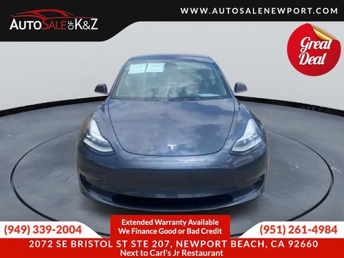 Used 2018 Tesla Model 3 Long Range RWD image 3