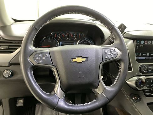 Used 2018 Chevrolet Suburban LT AWD/4WD image 14
