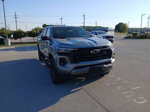 New 2025 Chevrolet Colorado Z71 w/ Midnight Edition image 7
