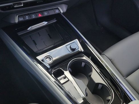 New 2026 Audi Q3 quattro 2.0T AWD/4WD image 14