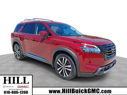 Used 2023 Nissan Pathfinder Platinum w/ Black Appearance Package