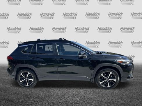 Used 2024 Toyota Corolla Cross AWD Hybrid w/ Convenience Package image 11