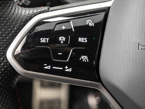 Certified 2023 Volkswagen GTI 40th Anniversary Edition image 16