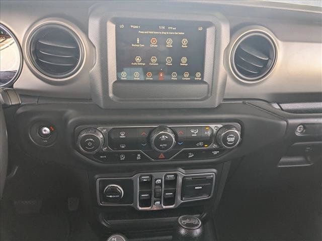 Used 2018 Jeep Wrangler Unlimited Sport S AWD/4WD image 15