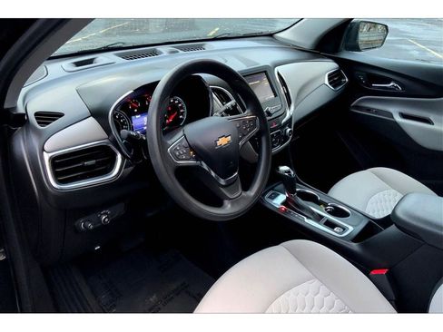 Used 2021 Chevrolet Equinox LT image 15