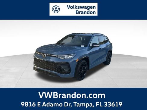 New 2026 Volkswagen Tiguan SE R-Line image 1