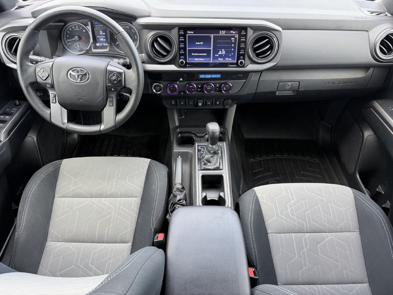 Used 2021 Toyota Tacoma TRD Off-Road w/ Technology Package AWD/4WD image 10