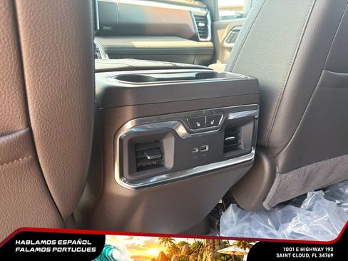 New 2026 GMC Sierra 2500 Denali w/ Denali Reserve Package AWD/4WD image 28