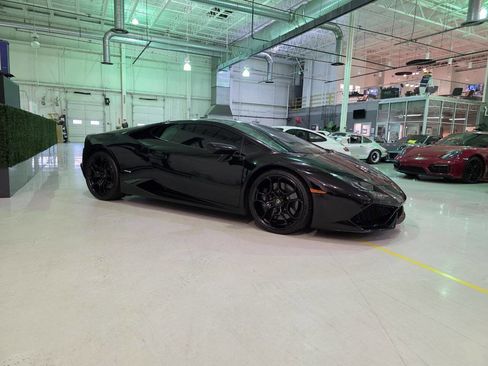 Used 2017 Lamborghini Huracan LP 610-4 Avio image 39