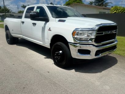 Used 2024 RAM 3500 Tradesman w/ Chrome Appearance Group