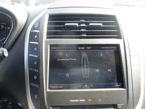 Used 2015 Lincoln MKC AWD w/ Equipment Group 101A Select image 23
